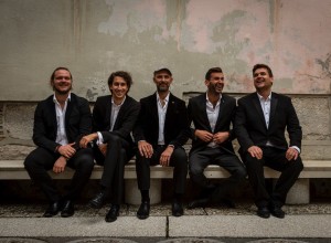 ictoriahyllardjango-teocollorimomentociganobandsi